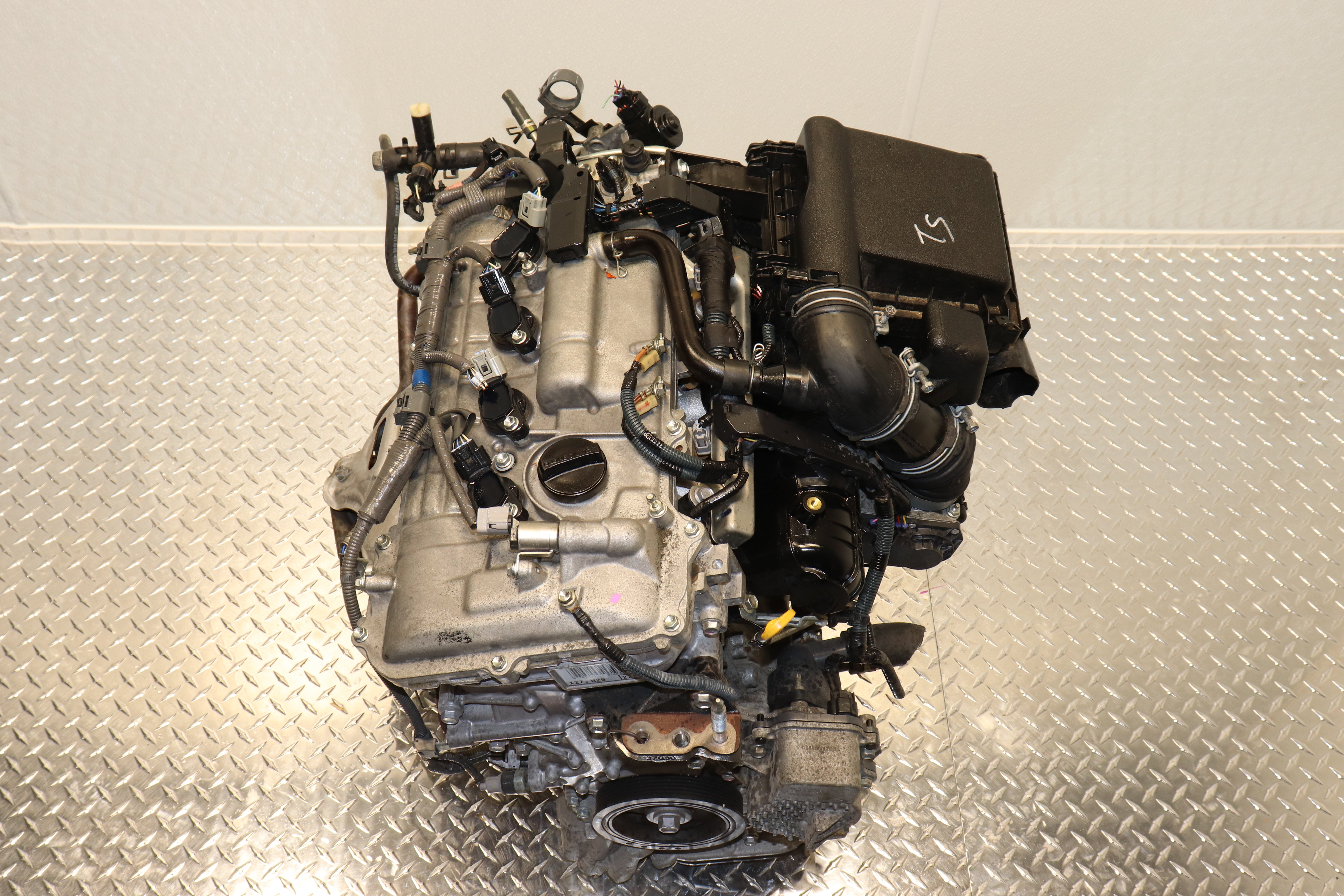 コラーリチューニングエンジン New 8ar Engine Long Block 4 Cylinders 2.0L for Toyota Crown
