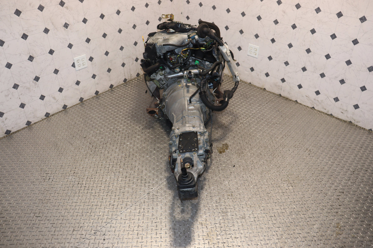 2003-2006 Nissan 350Z Infiniti G35 6-Speed Manual Transmission - JDM VQ35DE RWD Low Mileage