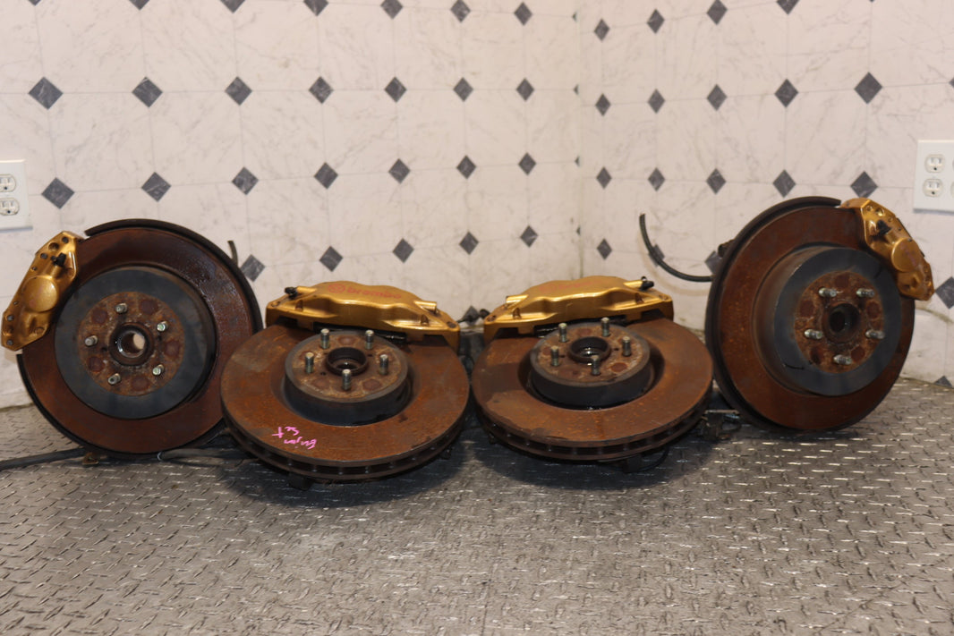 JDM 02-05 Subaru WRX STI Brembo Brakes Calipers, Rotors