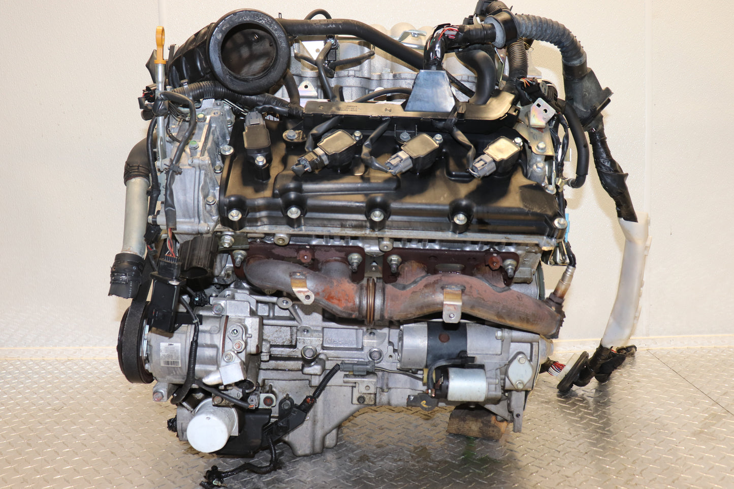 (2006 - 2008) INFINITI FX45 4.5L V8 DOHC RWD JDM ENGINE VK45DE
