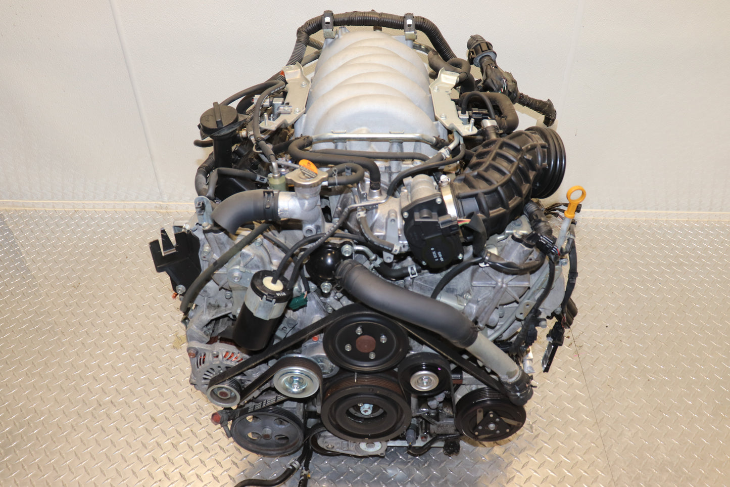 (2006 - 2008) INFINITI FX45 4.5L V8 DOHC RWD JDM ENGINE VK45DE