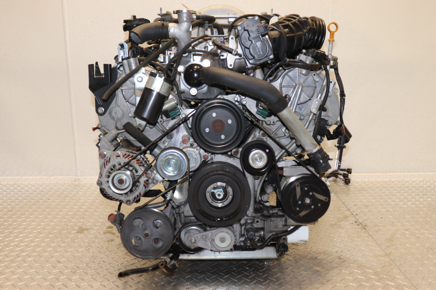 (2006 - 2008) INFINITI FX45 4.5L V8 DOHC RWD JDM ENGINE VK45DE