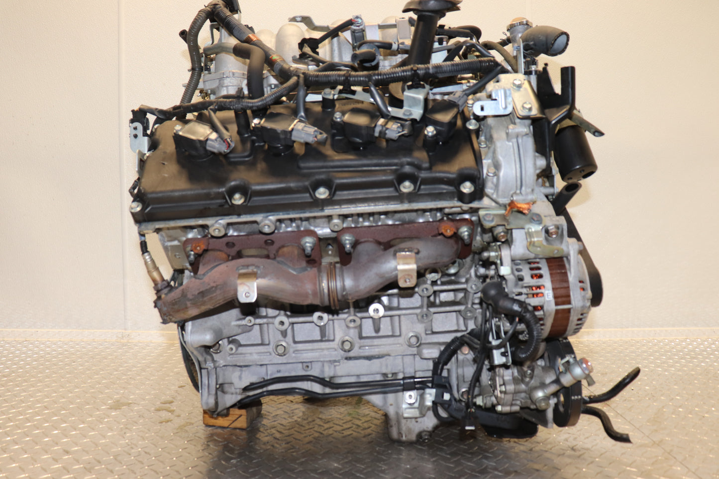 (2006 - 2008) INFINITI FX45 4.5L V8 DOHC RWD JDM ENGINE VK45DE