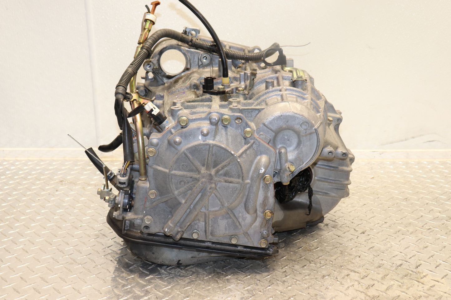 2006-2008 Toyota RAV4 Automatic Transmission 2.4L 2WD – U250E (JDM Low Mileage)