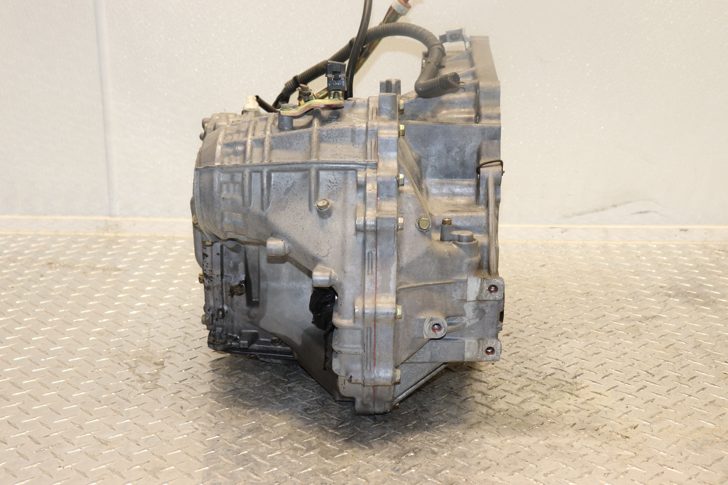 2006-2008 Toyota RAV4 Automatic Transmission 2.4L 2WD – U250E (JDM Low Mileage)