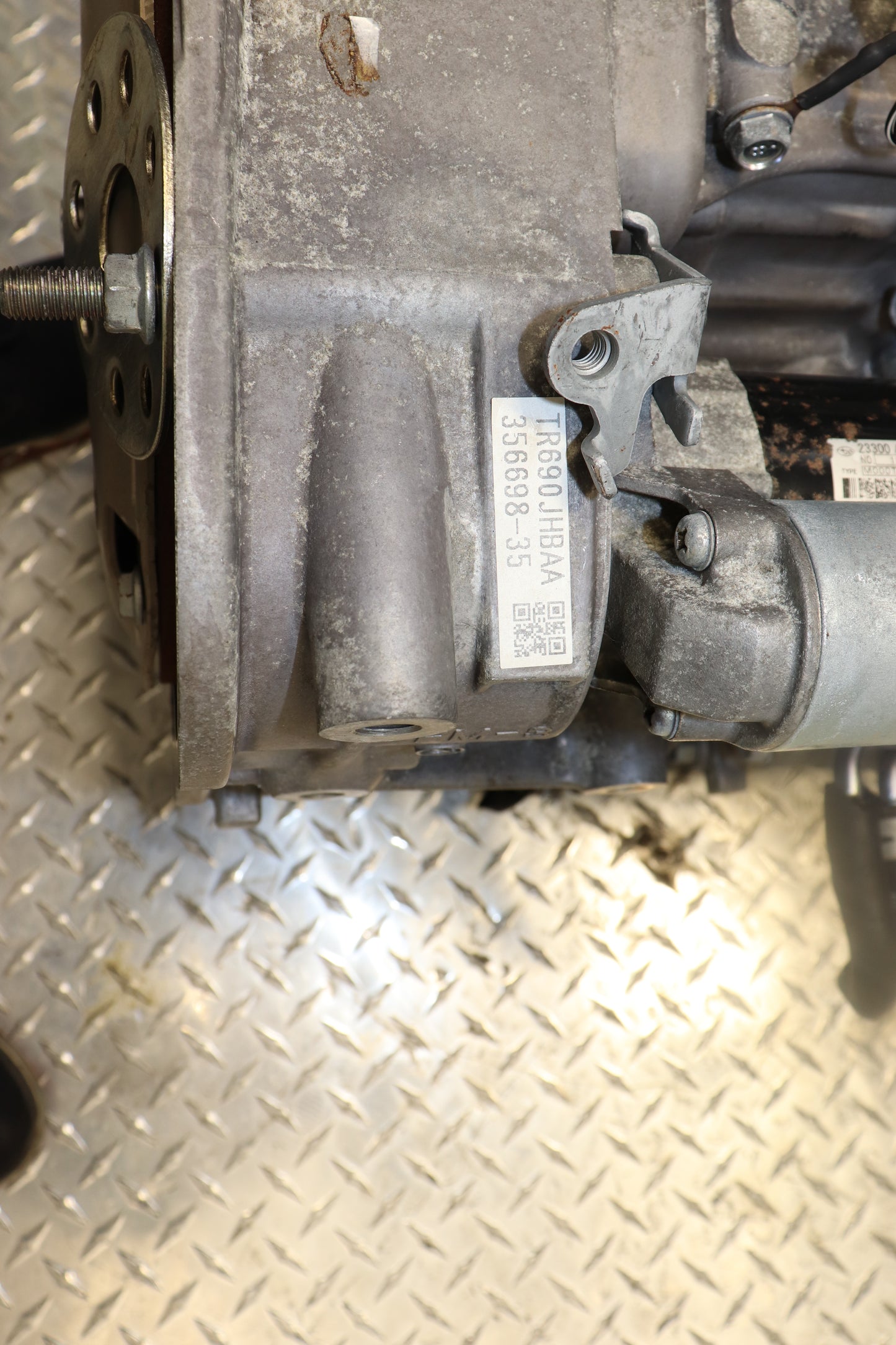 JDM SUBARU LEGACY OUTBACK FORESTER CVT AUTO TRANSMISSION WHIT DIFF EJ25 - TR690JHBAA