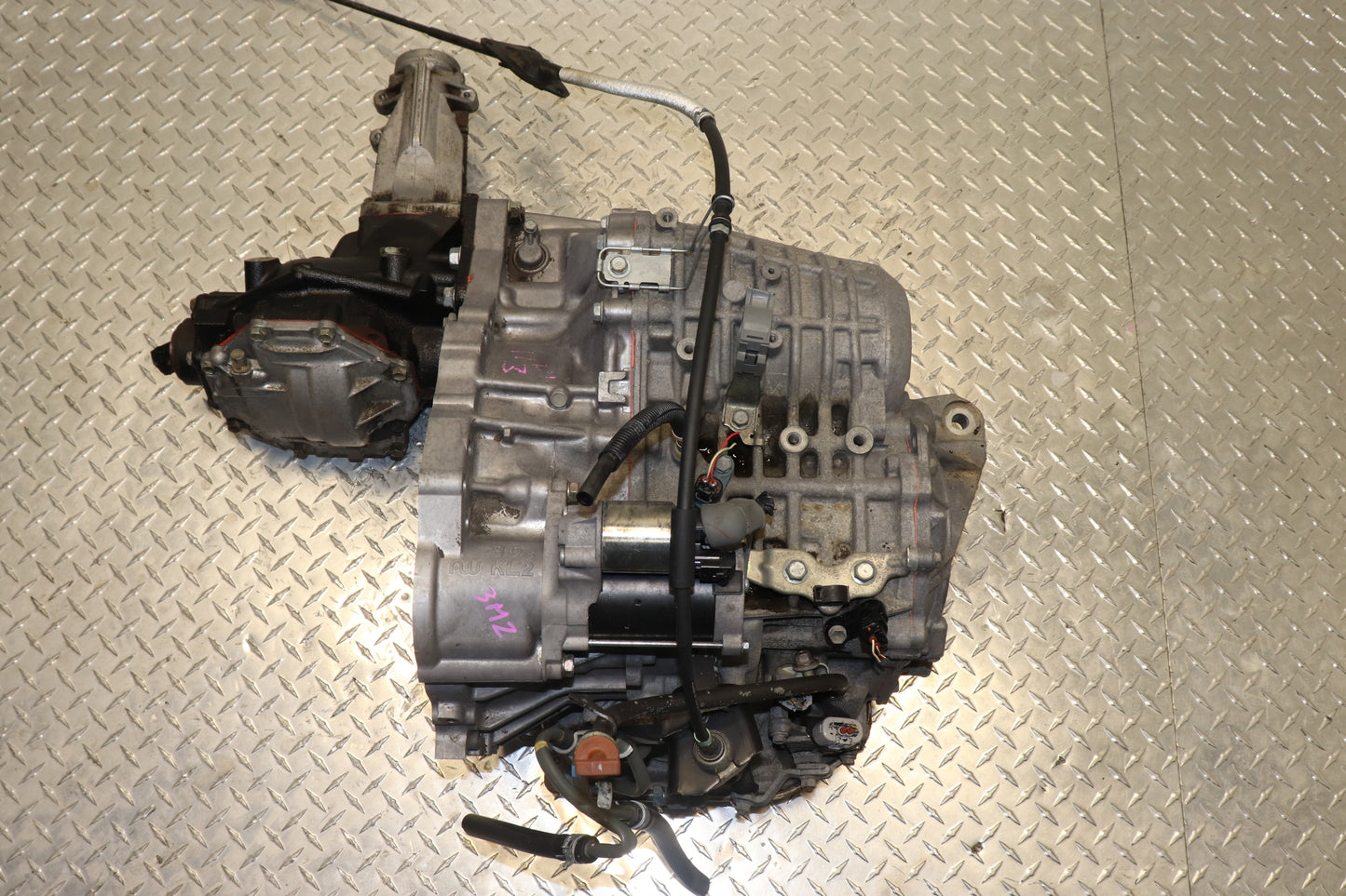 2004 2005 2006 2007 Toyota Highlander 3.3L V6 5 Speed Automatic AWD Transmission JDM 3MZ-FE U151F