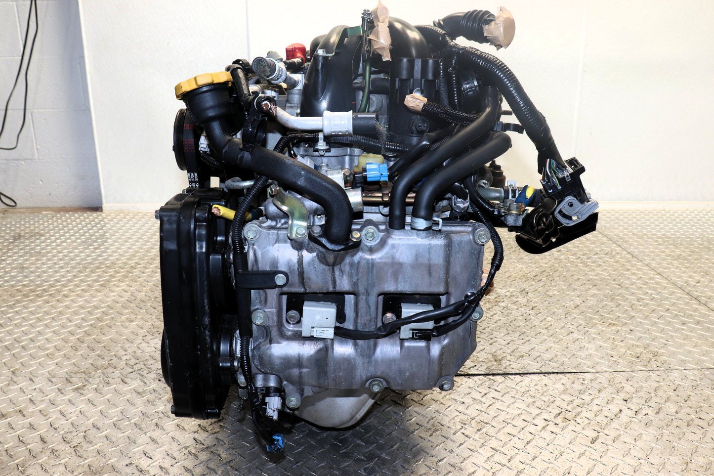 2004 2005 Subaru Legacy GT 2.0L DOHC Turbo Engine JDM EJ20X