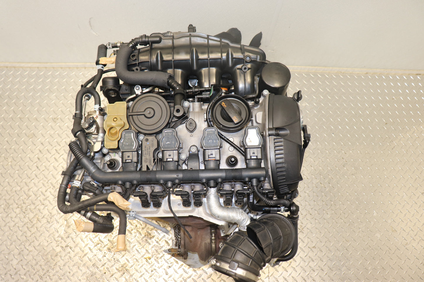 2009 2010 2011 2012 Audi A4 2.0L TFSI Engine Long Block CAEB CAED CAE