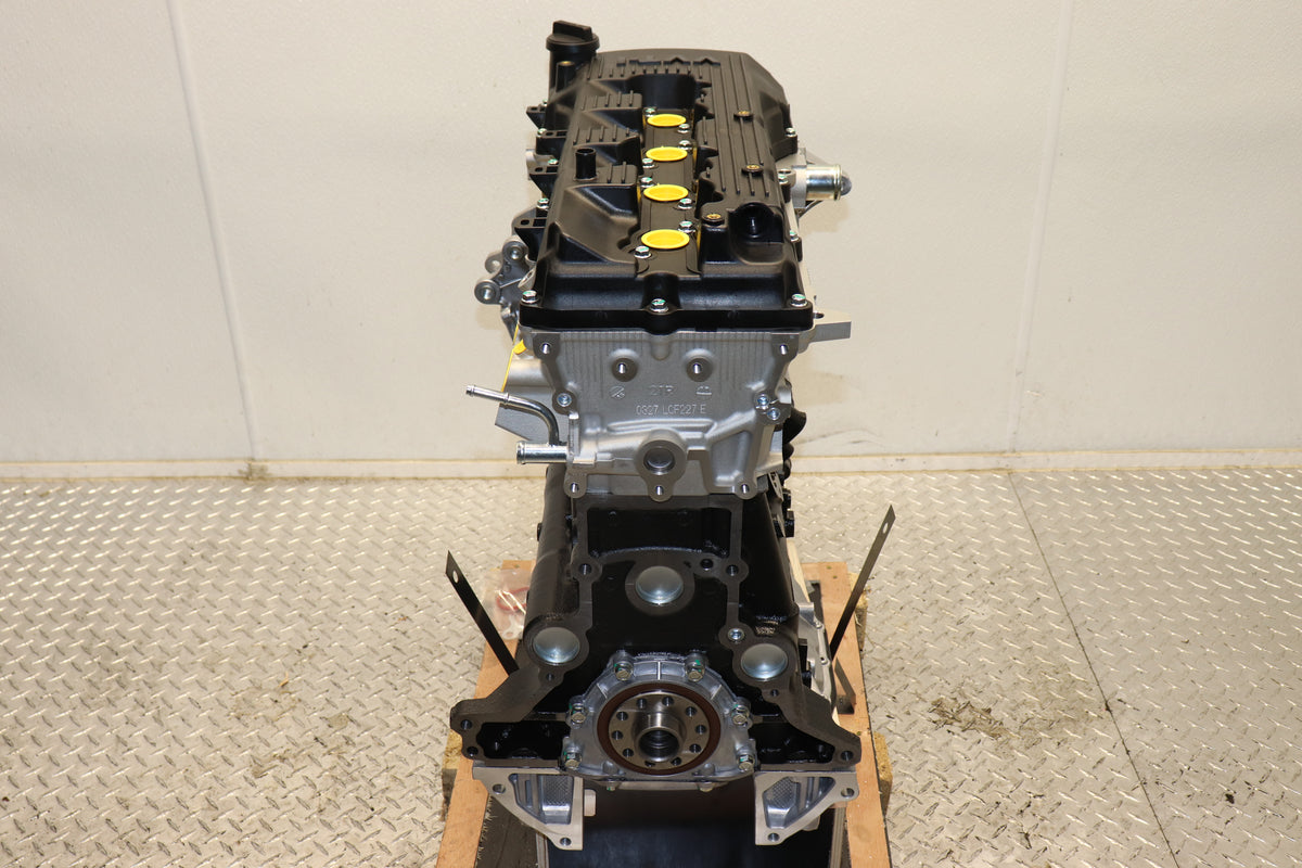 JDM 2005-2015 TOYOTA TACOMA DOHC VVTI ENGINE 2TR-FE BRAND NEW RE MANUFACTURE  (Brand New Long Block 0 MILEG